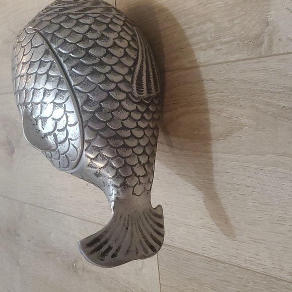 Vintage Handmade Catfish Metal Jar - Picture 6 of 10